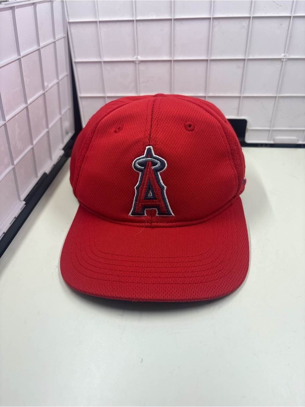 MLB Los Angeles Angels red baseball cap